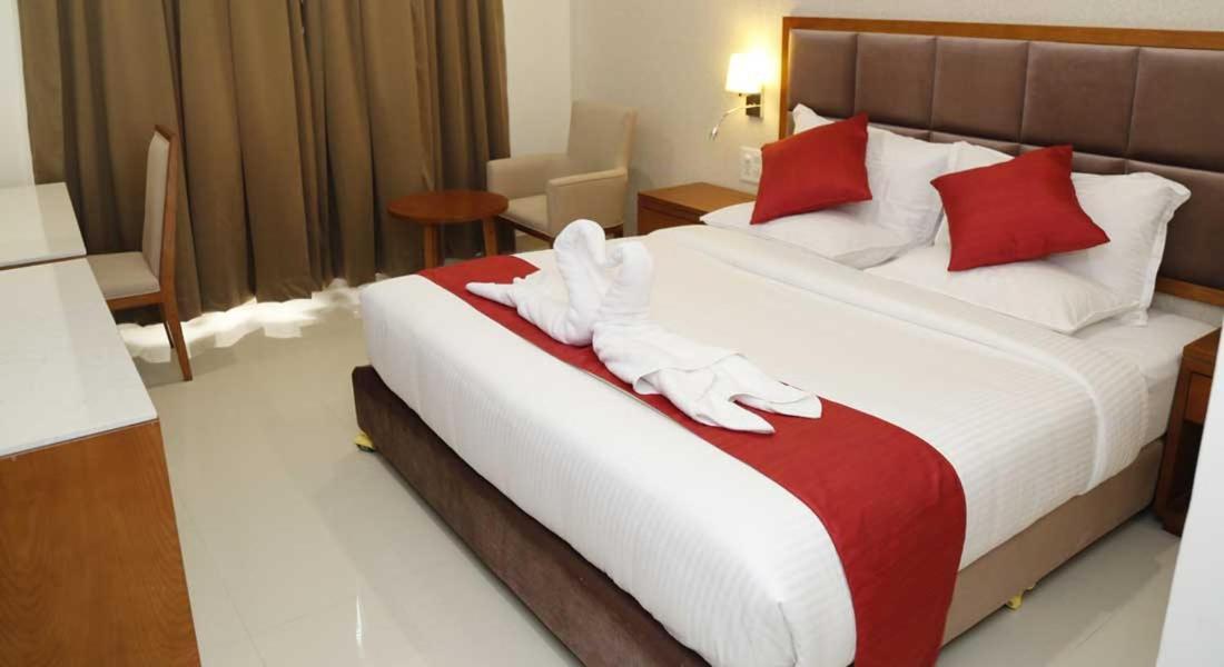 Nakshatra Palace Hotel Kanjakumari Kültér fotó